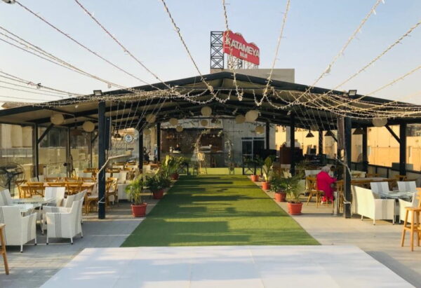 Sky Rooftop - Image 3