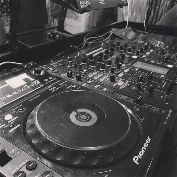 DJ Mido - Image 3