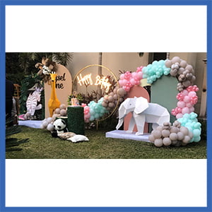 Animal's Backdrop Decorations