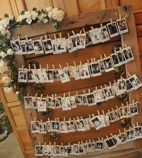 Rustic Polaroid Graduation Décor