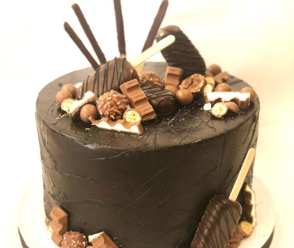 Chocolate Lovers cake by Hanavio