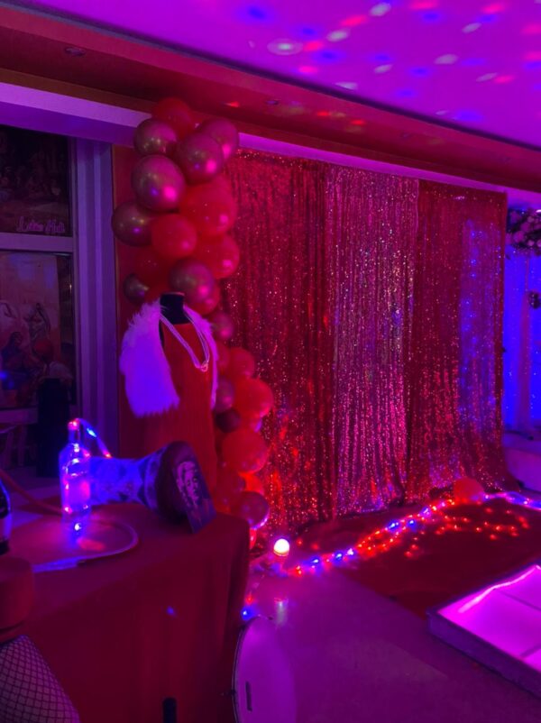 Platinum Package Henna Show By The Hot Miss