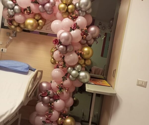 New Born Floral Balloons Arch